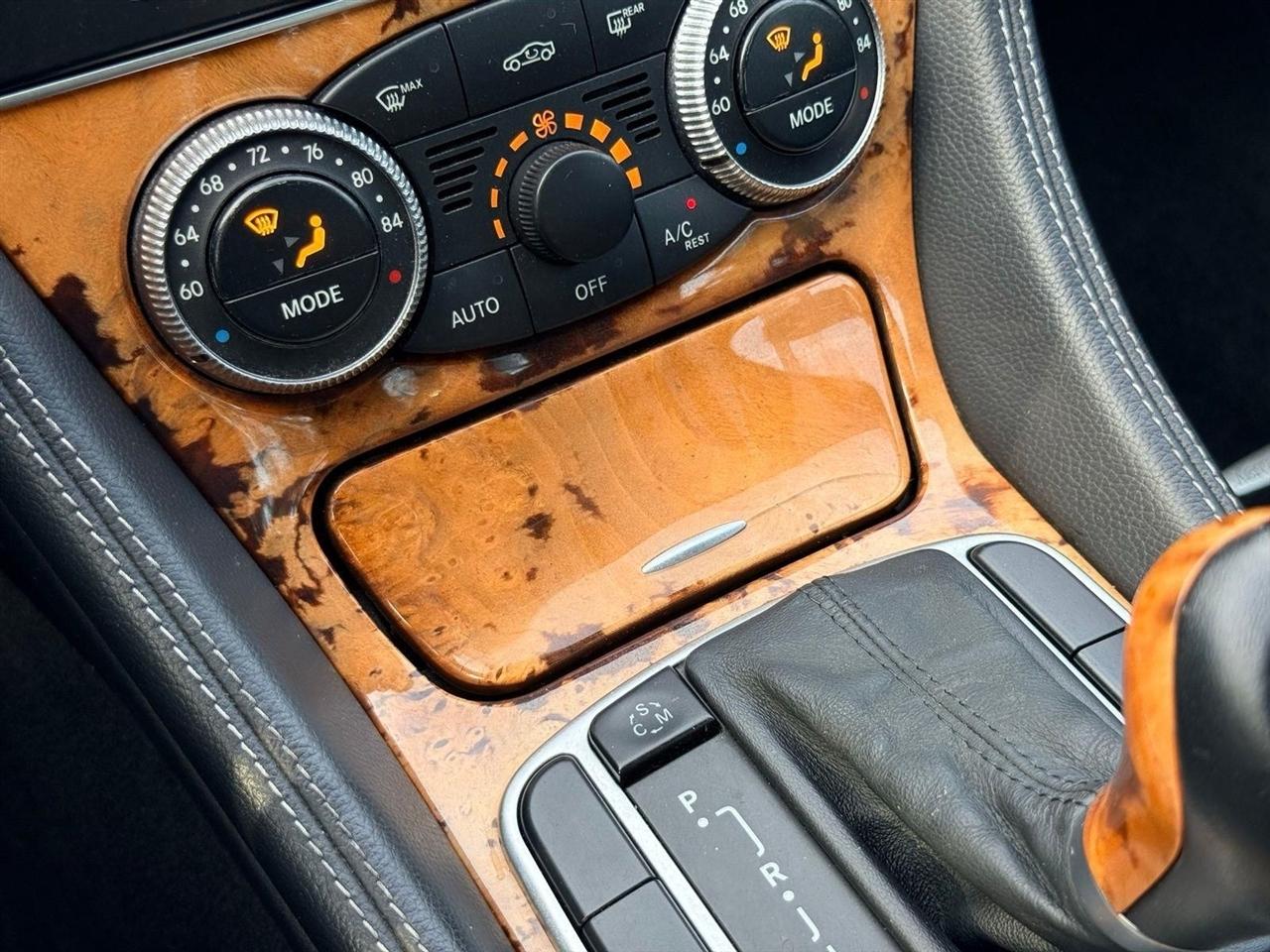 Mercedes-Benz SL-Class  2011