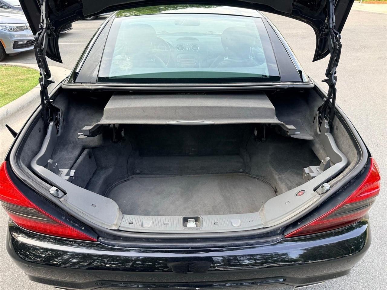 Mercedes-Benz SL-Class  2011