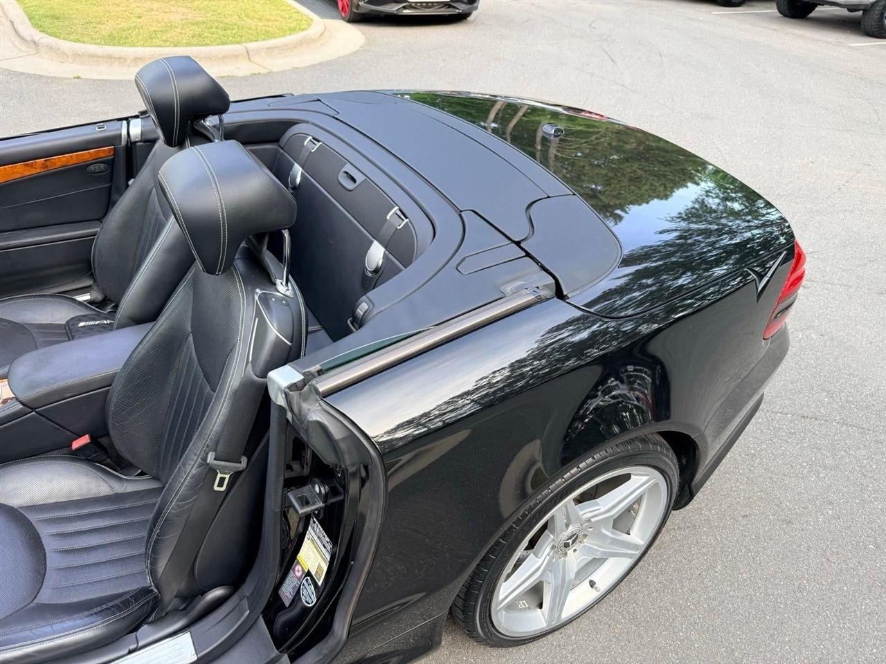 Mercedes-Benz SL-Class  2011