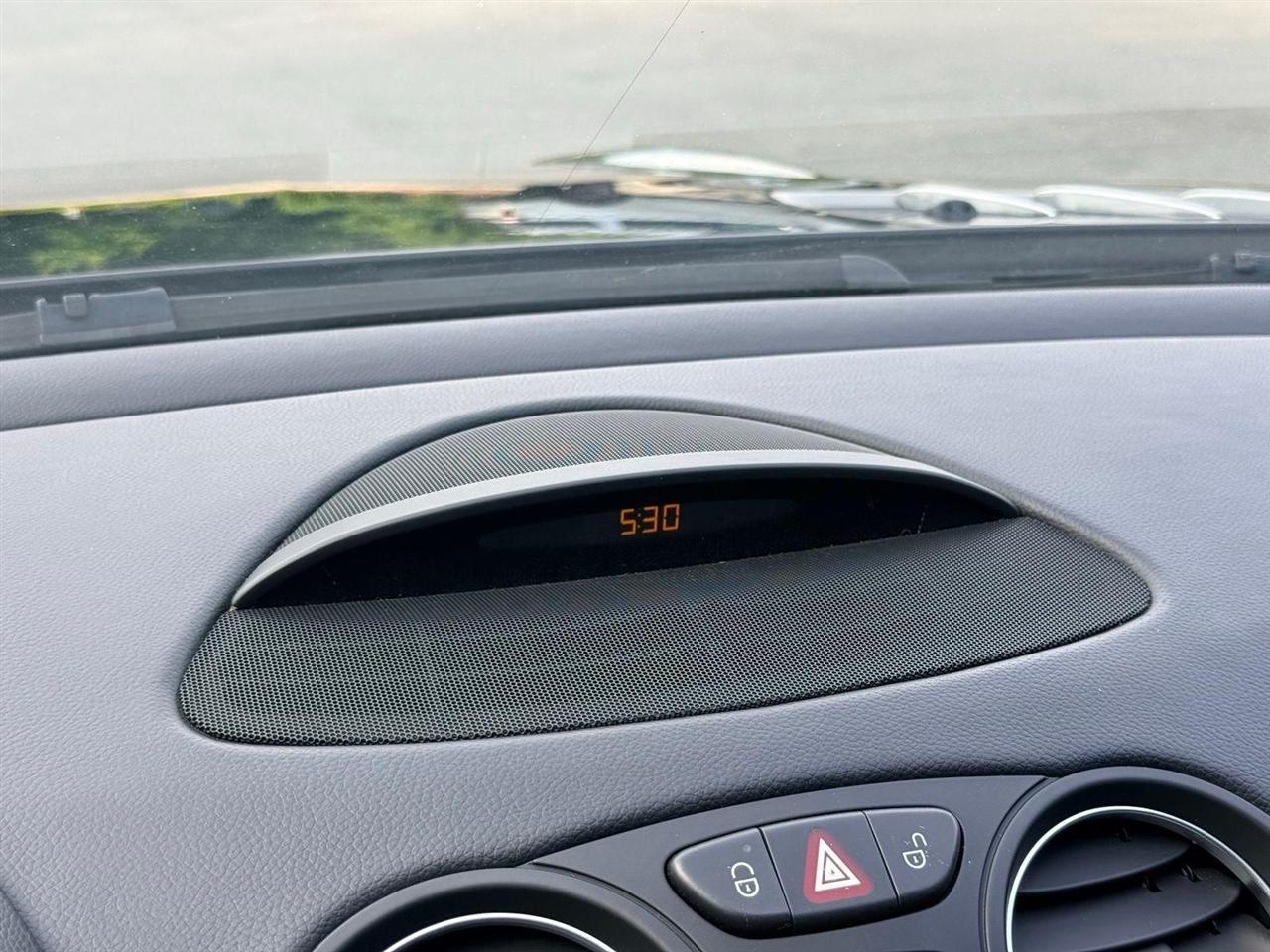Mercedes-Benz SL-Class  2011