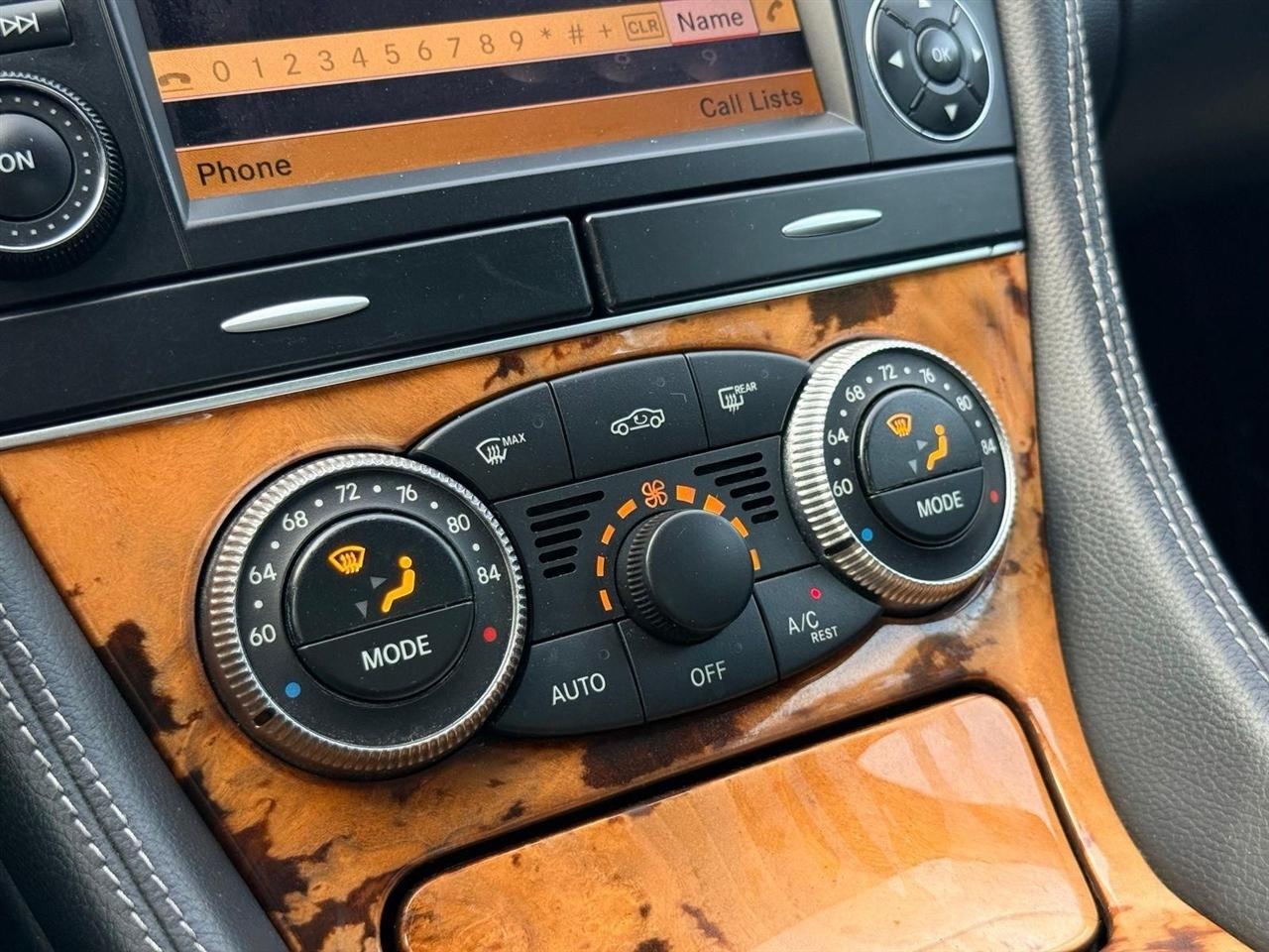 Mercedes-Benz SL-Class  2011