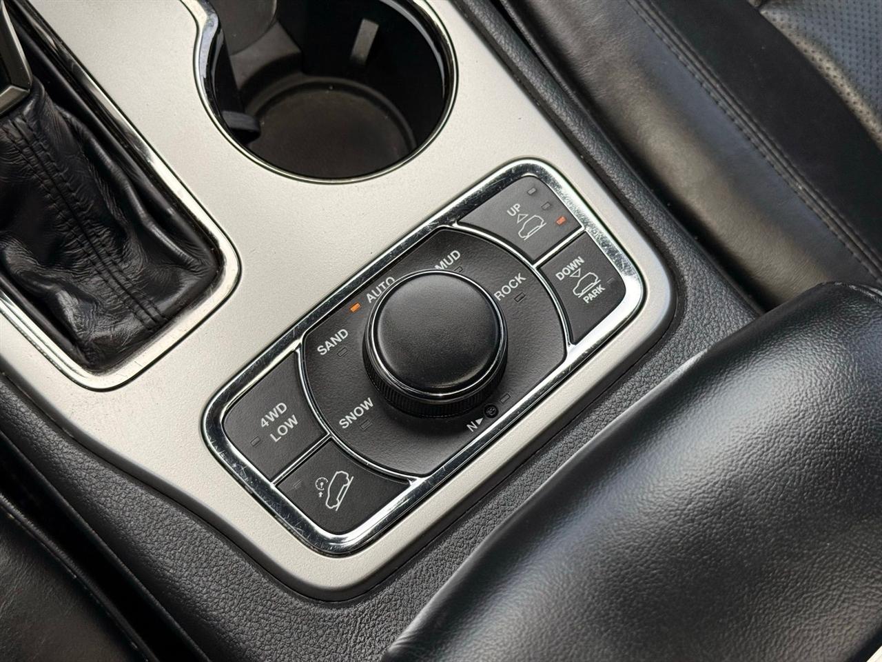 Jeep Grand Cherokee  2018