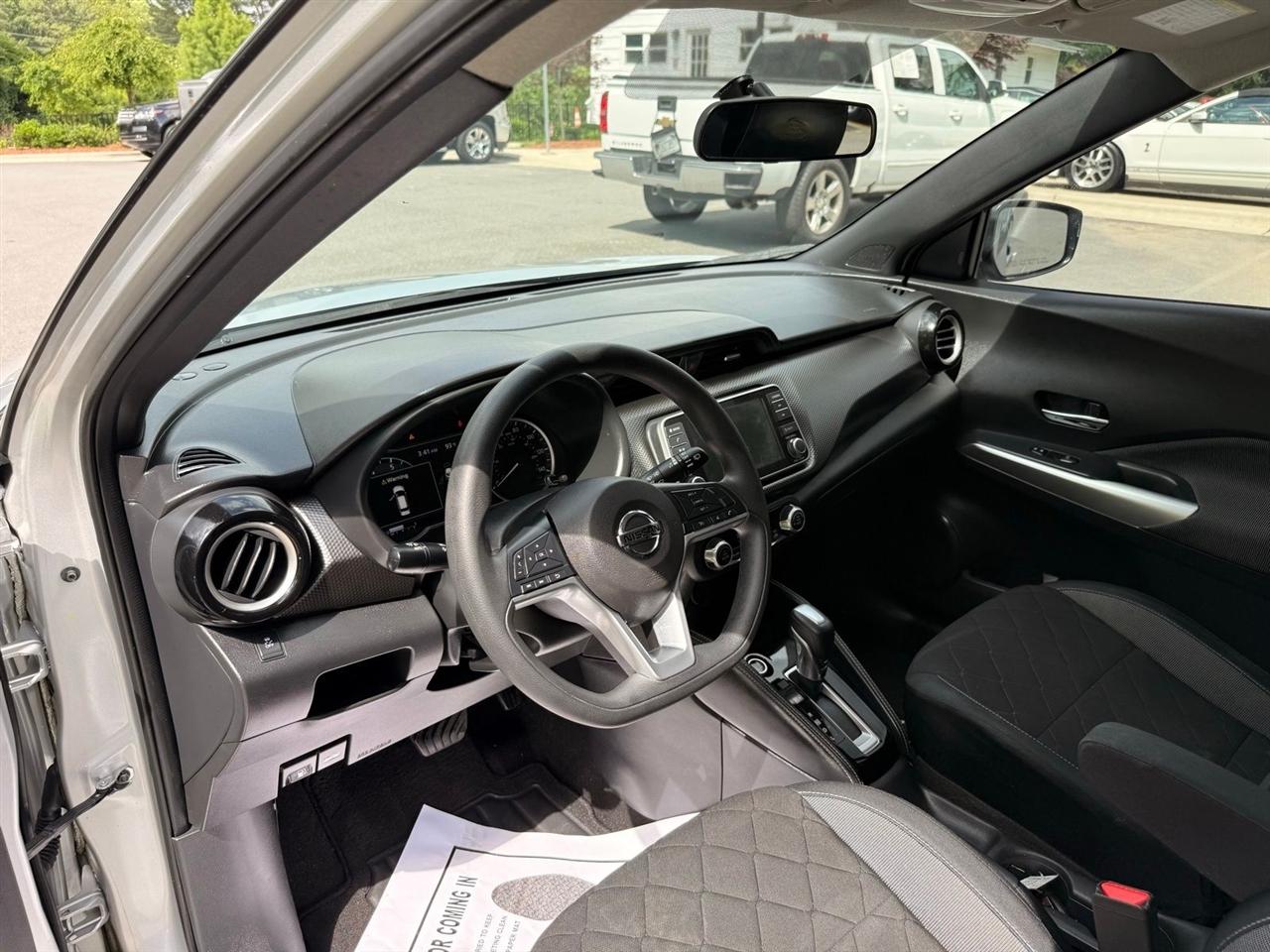 Nissan Kicks  2019