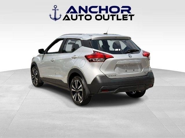 Nissan Kicks  2019