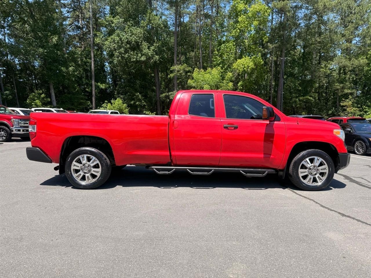 Toyota Tundra  2016