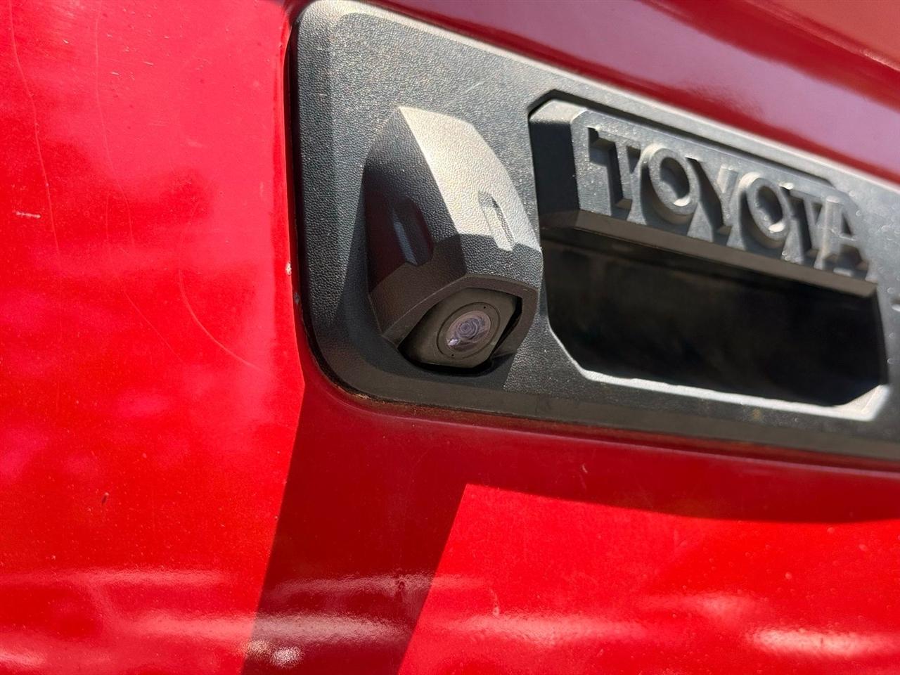 Toyota Tundra  2016