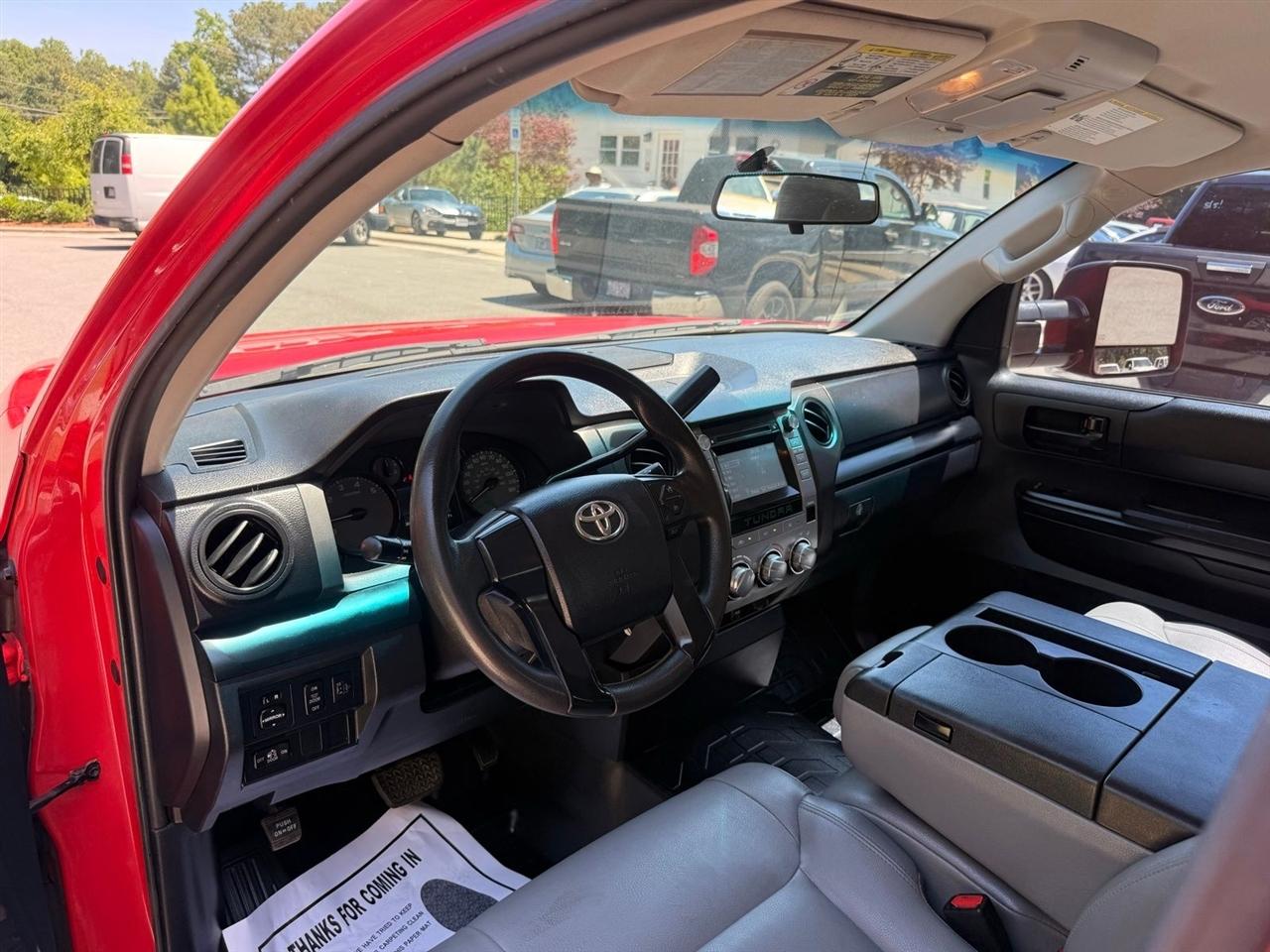 Toyota Tundra  2016