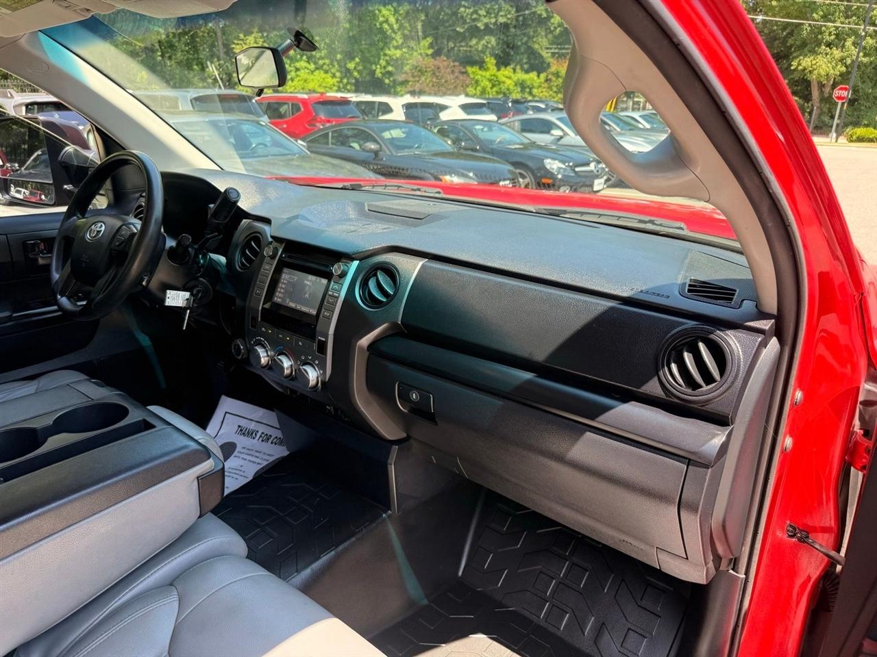 Toyota Tundra  2016
