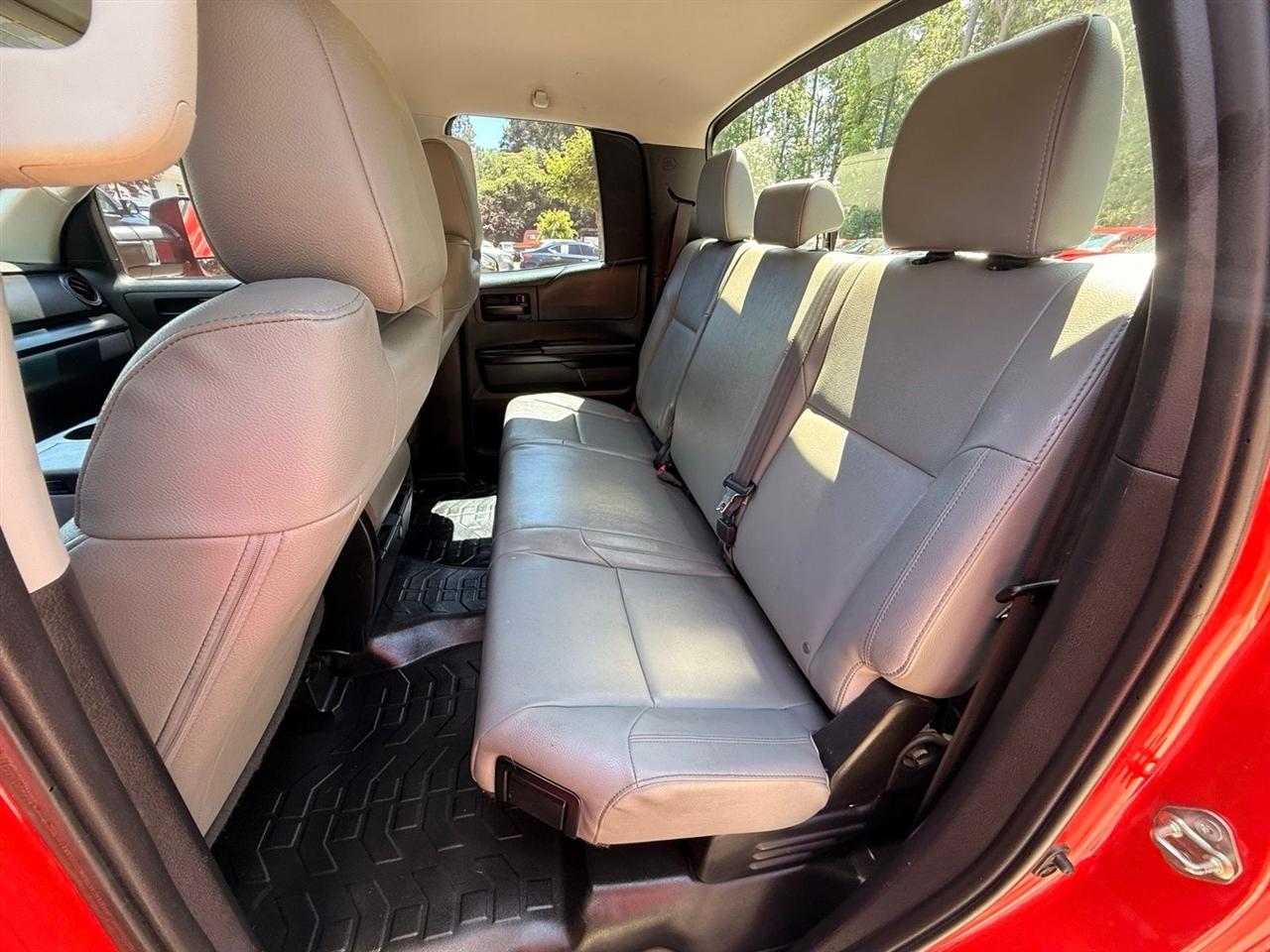 Toyota Tundra  2016