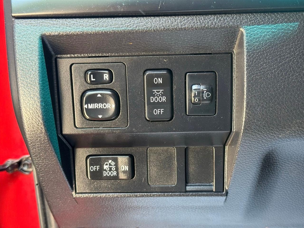 Toyota Tundra  2016