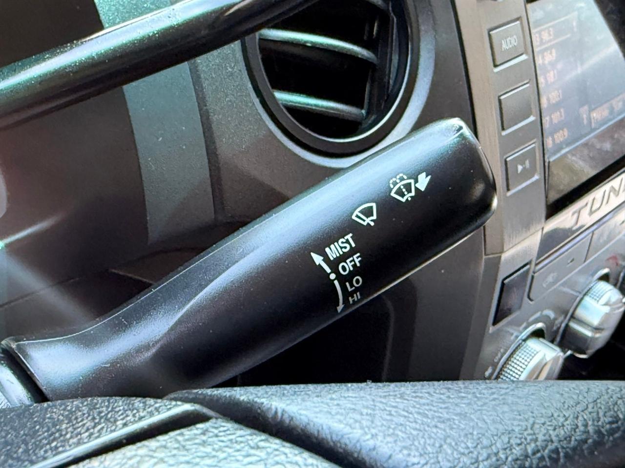 Toyota Tundra  2016