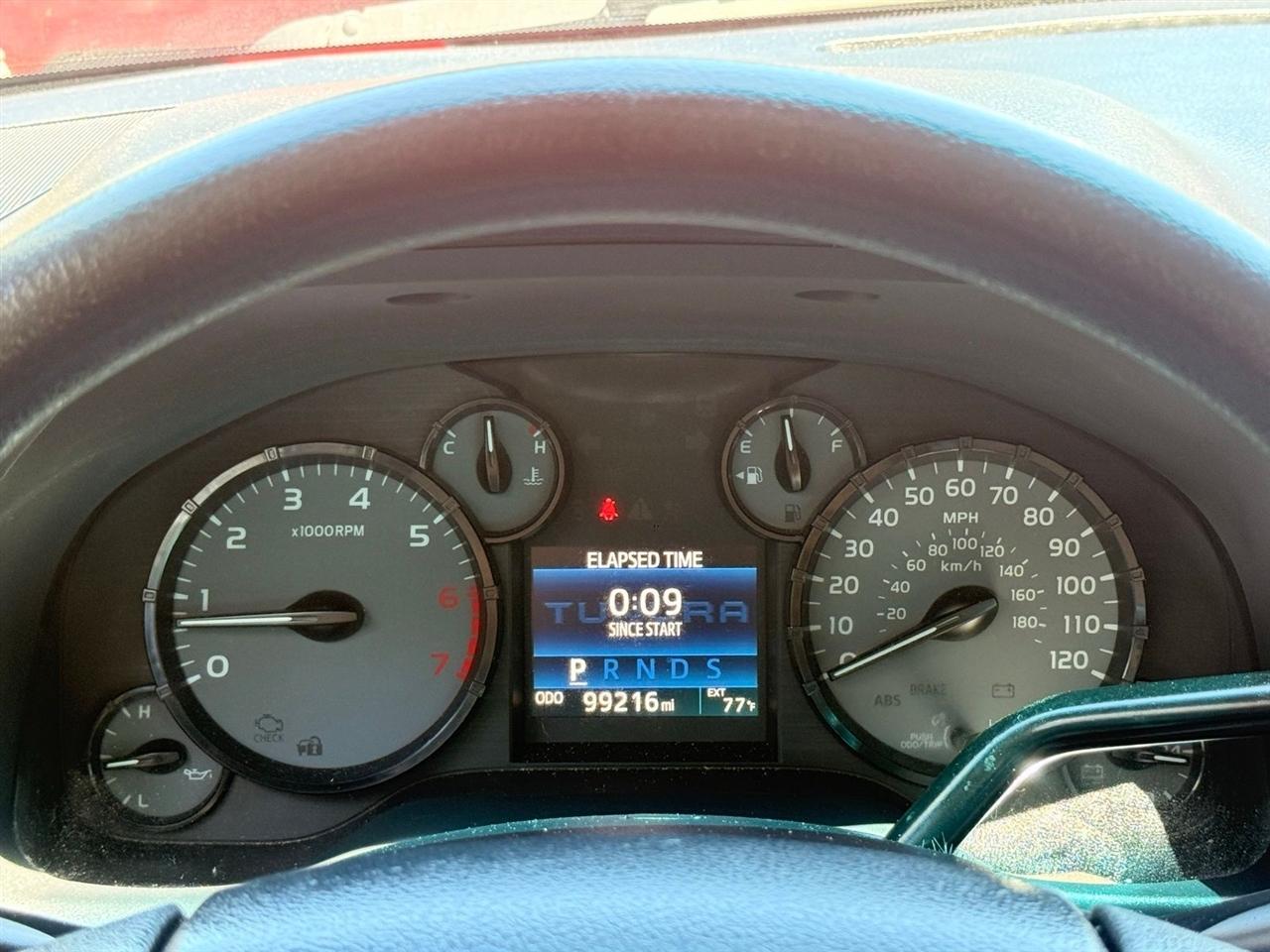 Toyota Tundra  2016