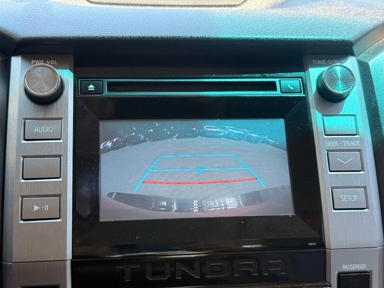 Toyota Tundra  2016