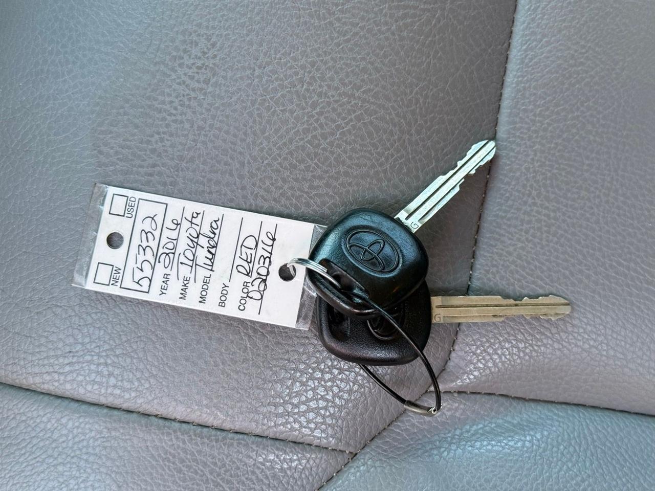 Toyota Tundra  2016