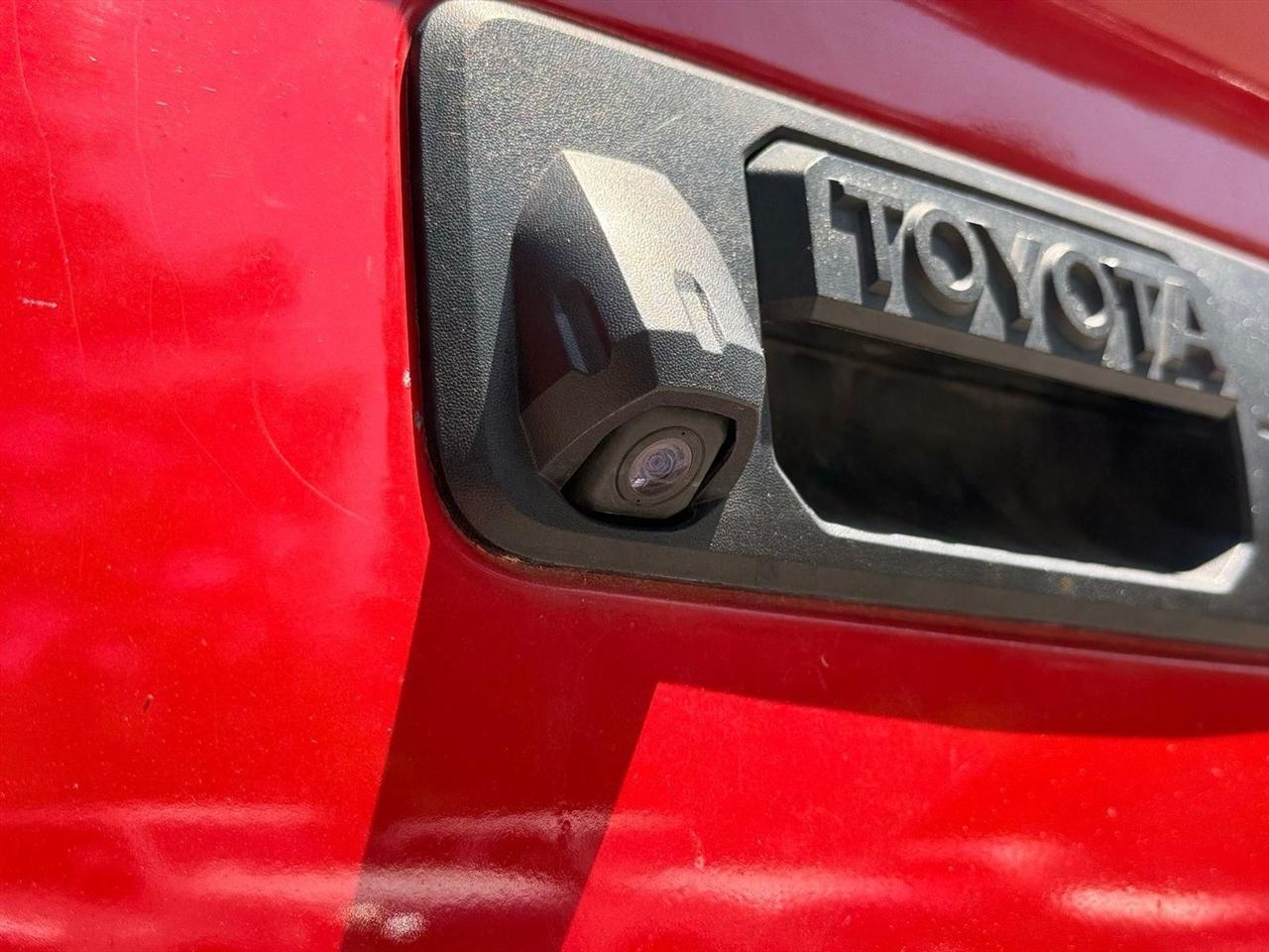 Toyota Tundra  2016