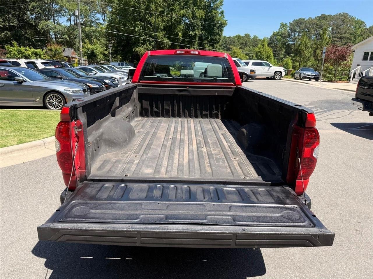Toyota Tundra  2016