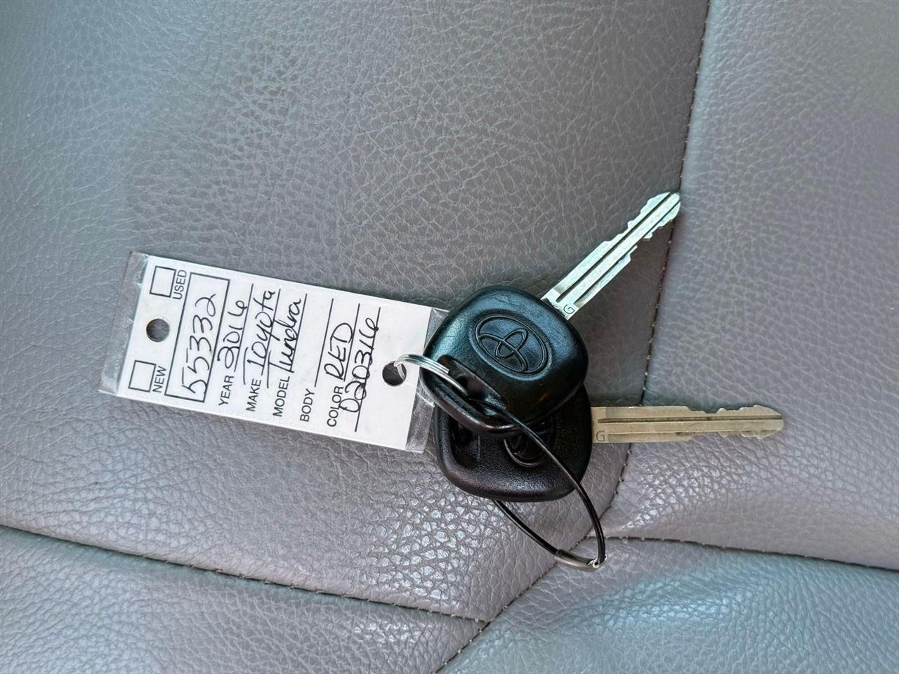 Toyota Tundra  2016