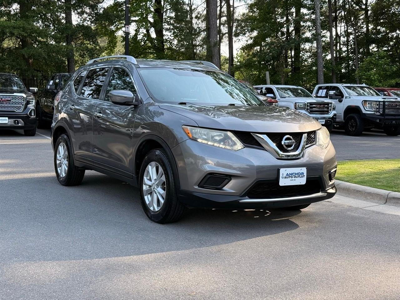 2016 Nissan Rogue SV AWD's photo