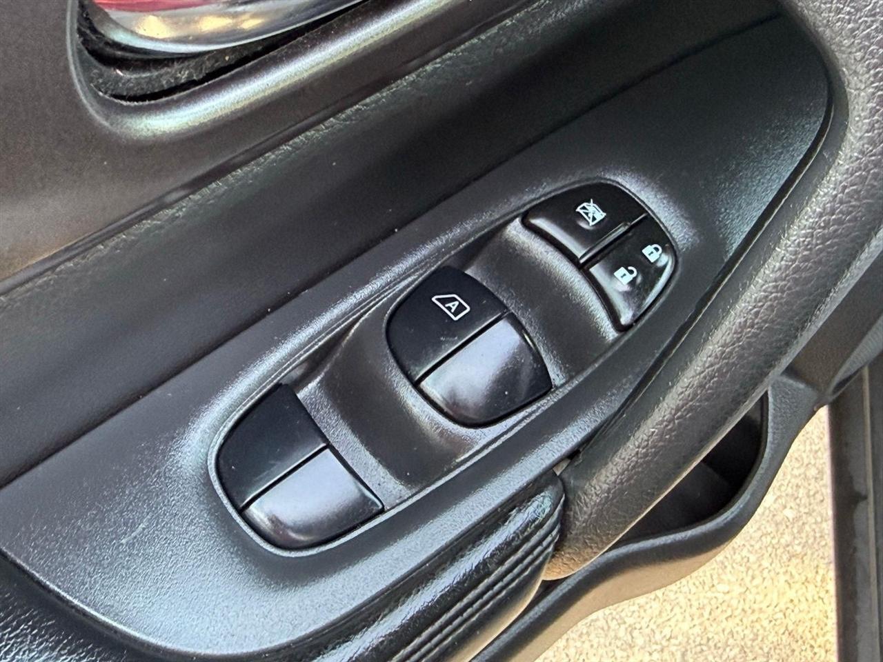 Nissan Rogue  2016