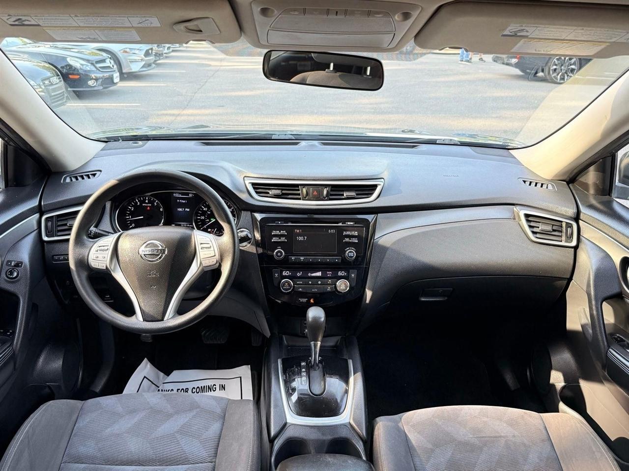 Nissan Rogue  2016