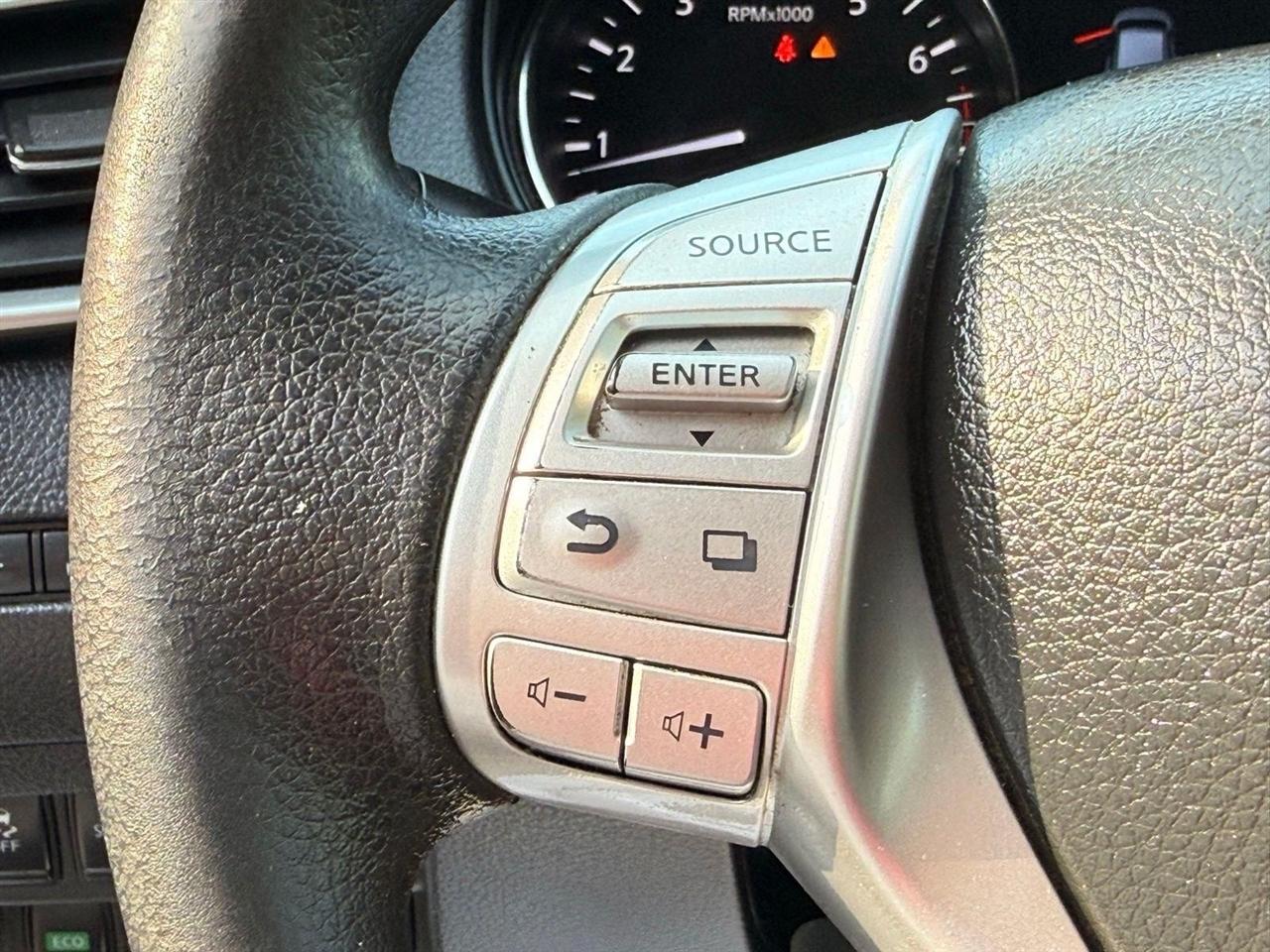 Nissan Rogue  2016