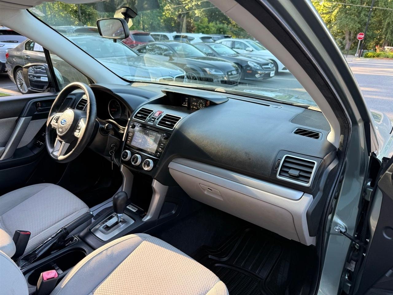 Subaru Forester  2017