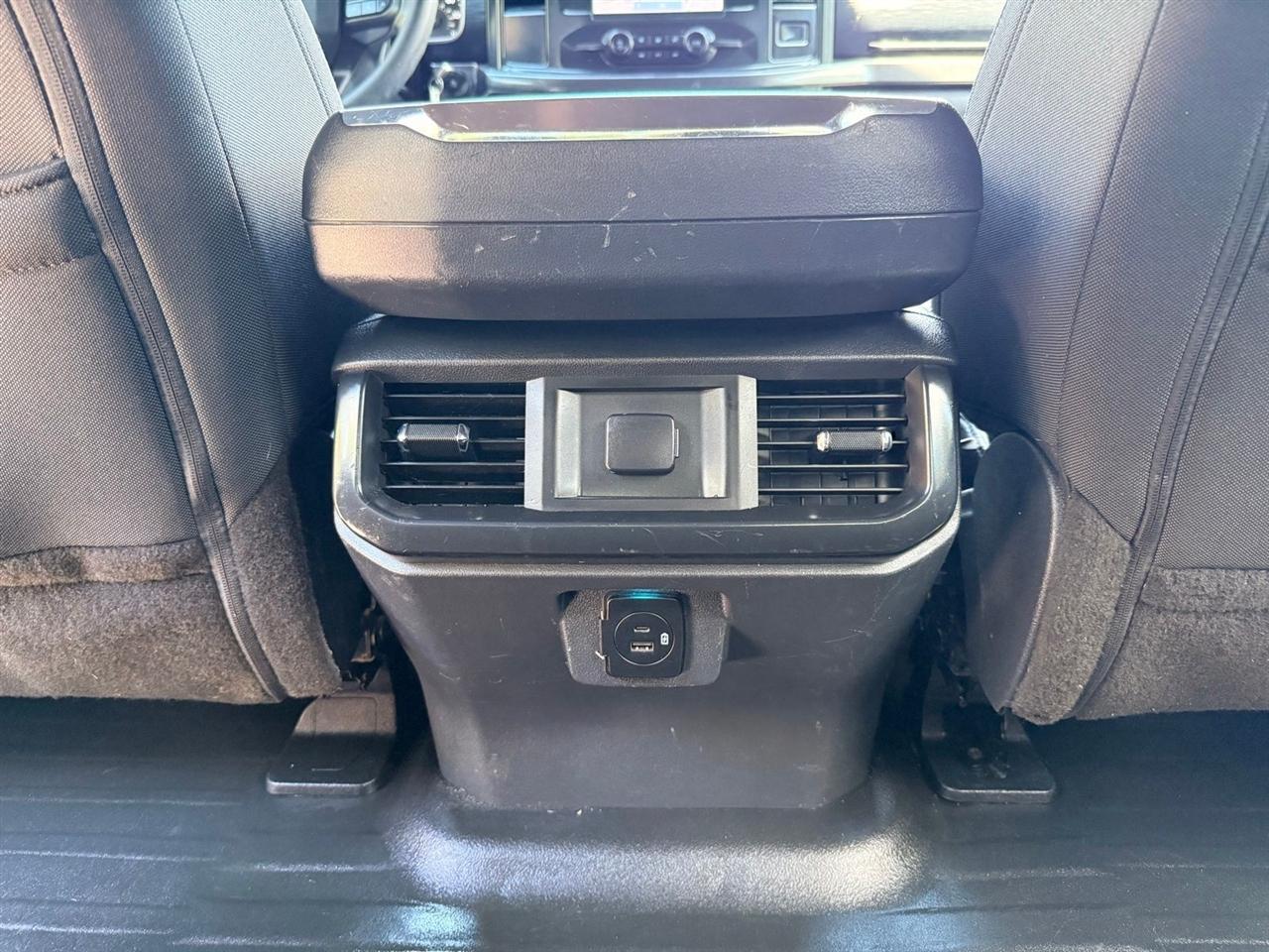Ford F-150  2021