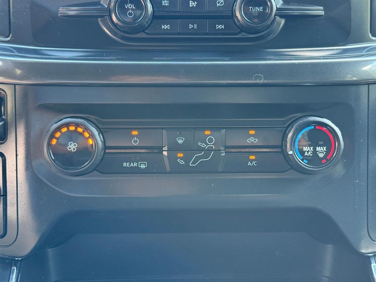 Ford F-150  2021