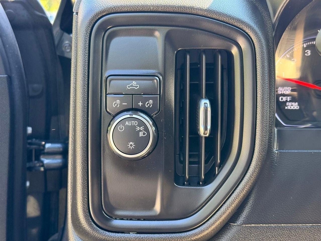 Chevrolet Silverado 1500  2020