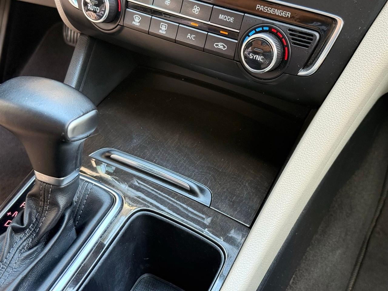 Kia Optima  2016