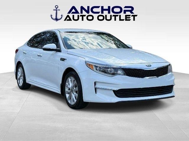2016 Kia Optima EX AT's photo