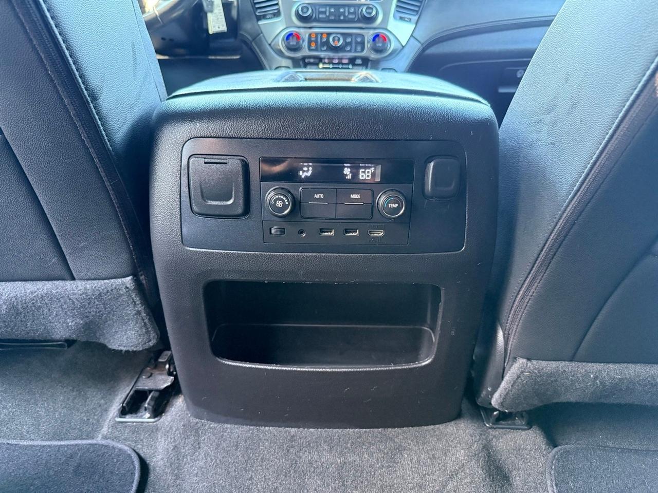 Chevrolet Tahoe  2017