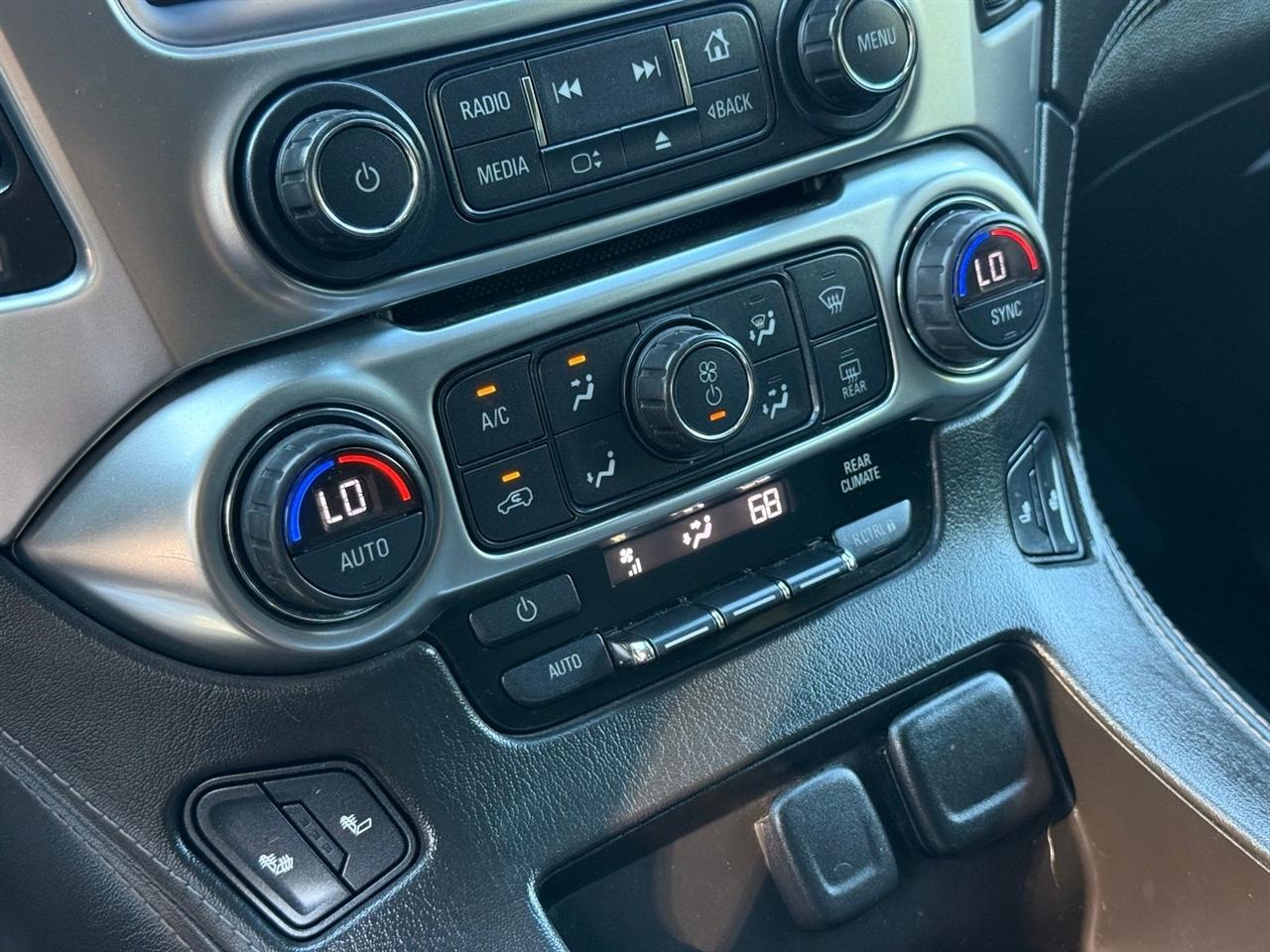 Chevrolet Tahoe  2017
