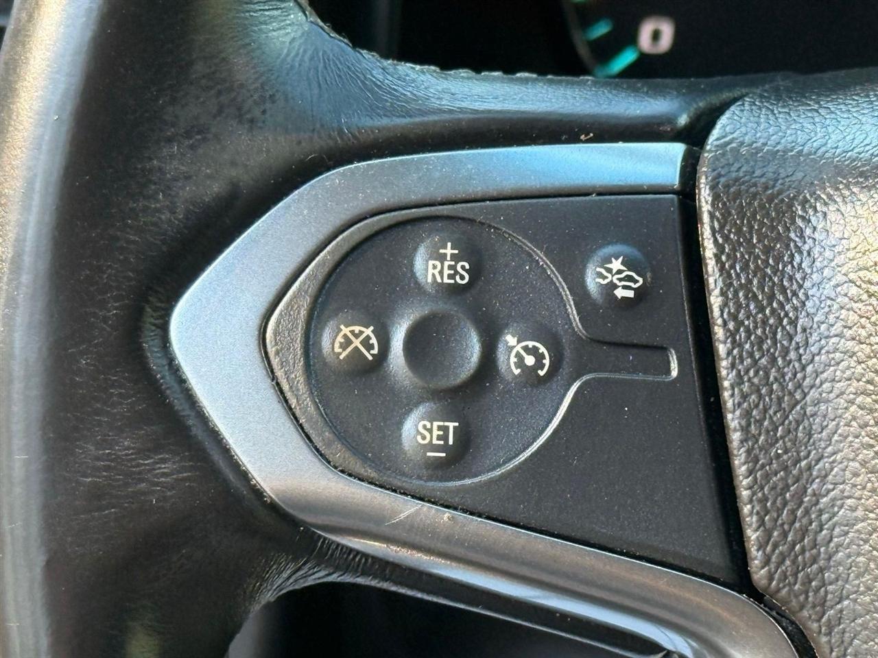 Chevrolet Tahoe  2017