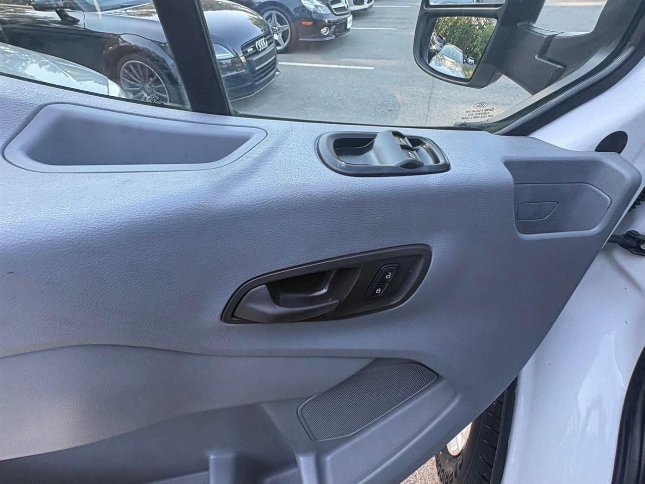 Ford Transit  2016