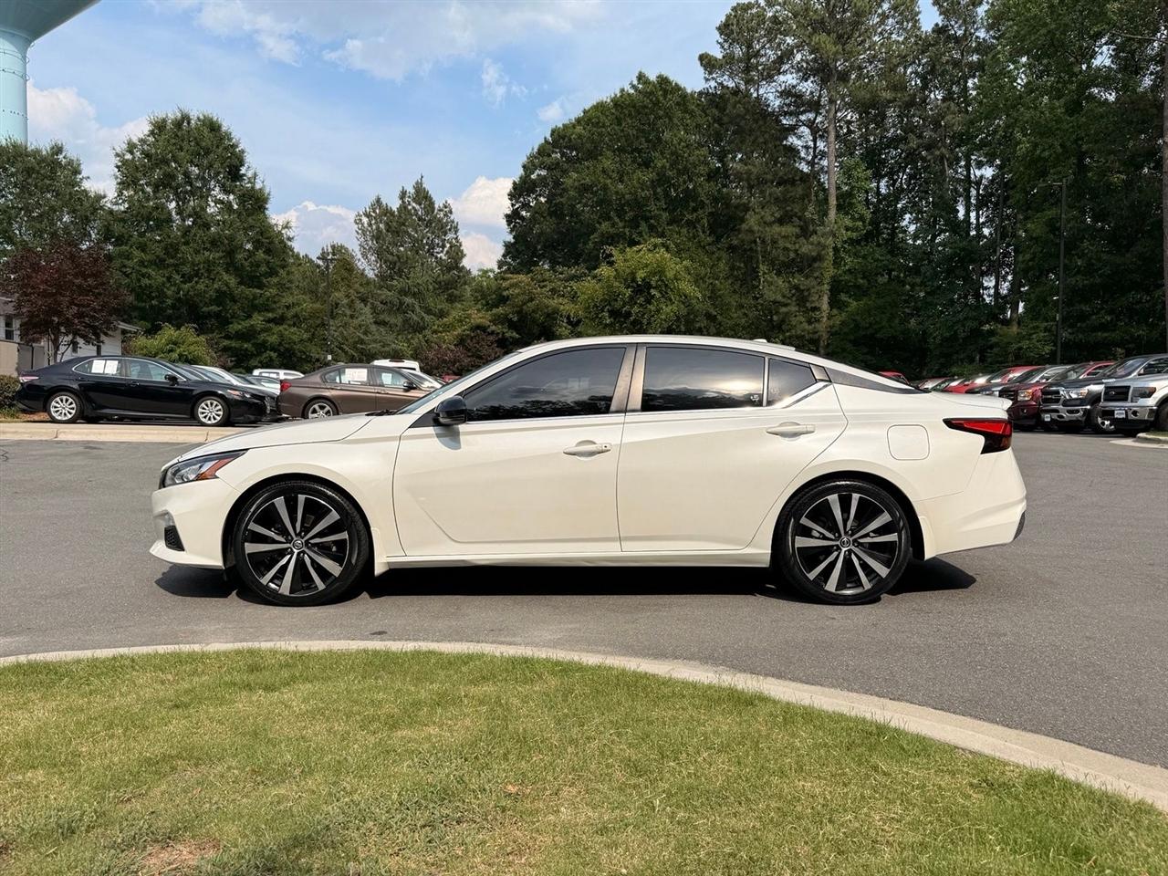 Nissan Altima  2019