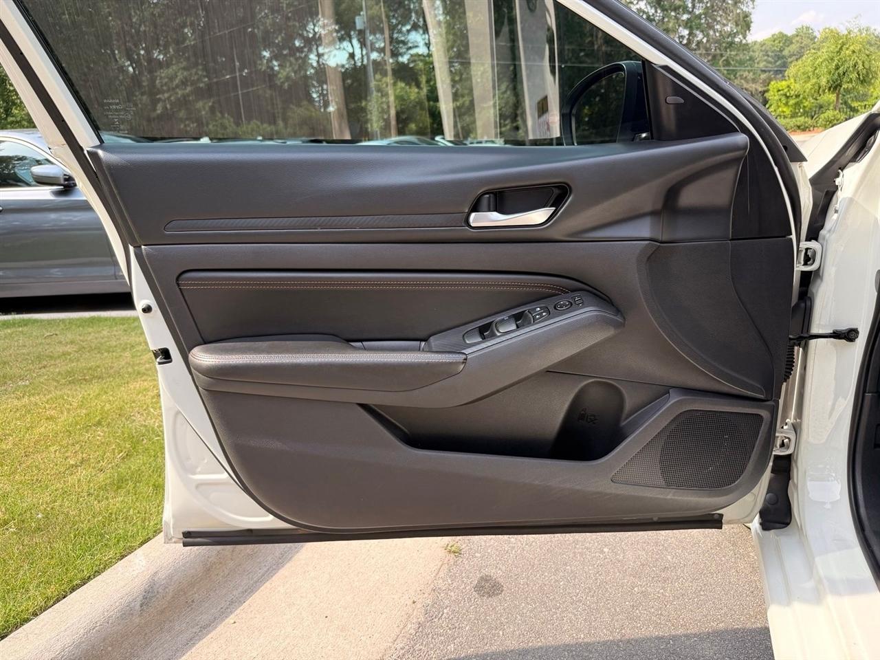 Nissan Altima  2019
