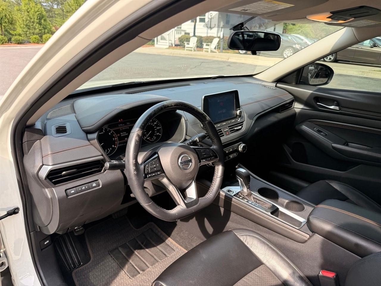 Nissan Altima  2019