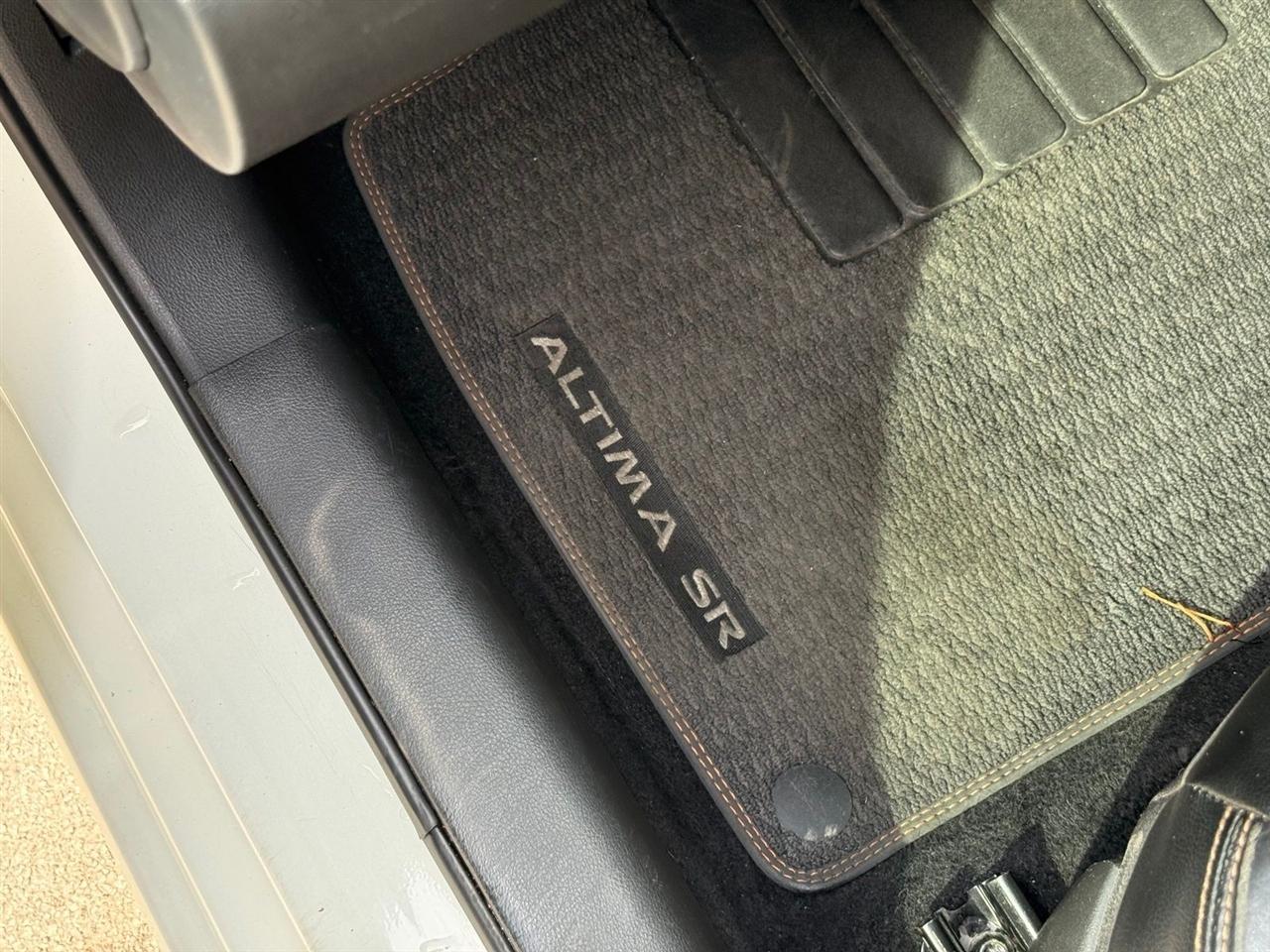 Nissan Altima  2019