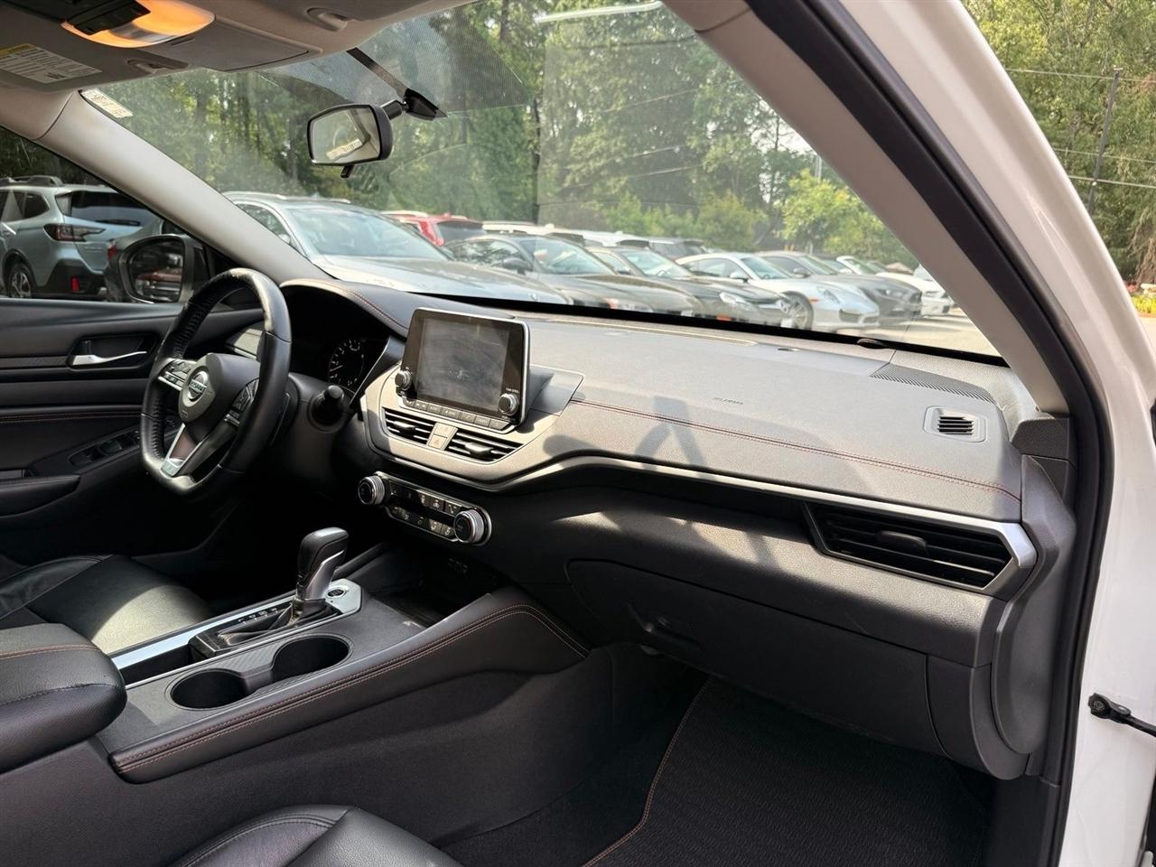 Nissan Altima  2019