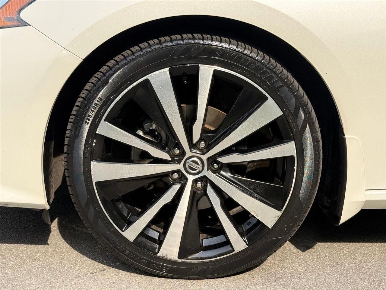 Nissan Altima  2019