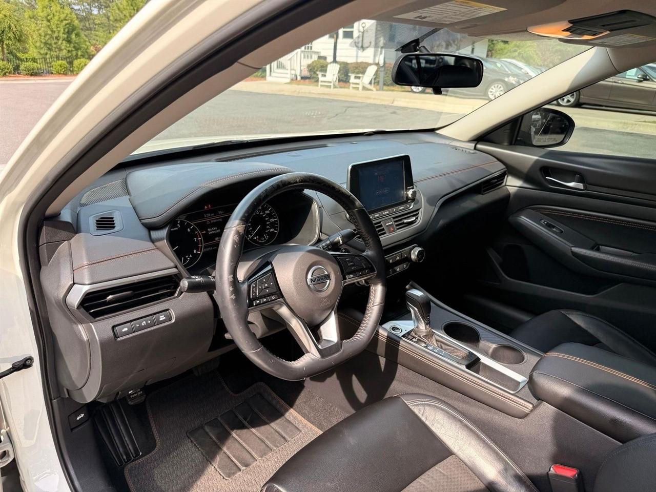 Nissan Altima  2019