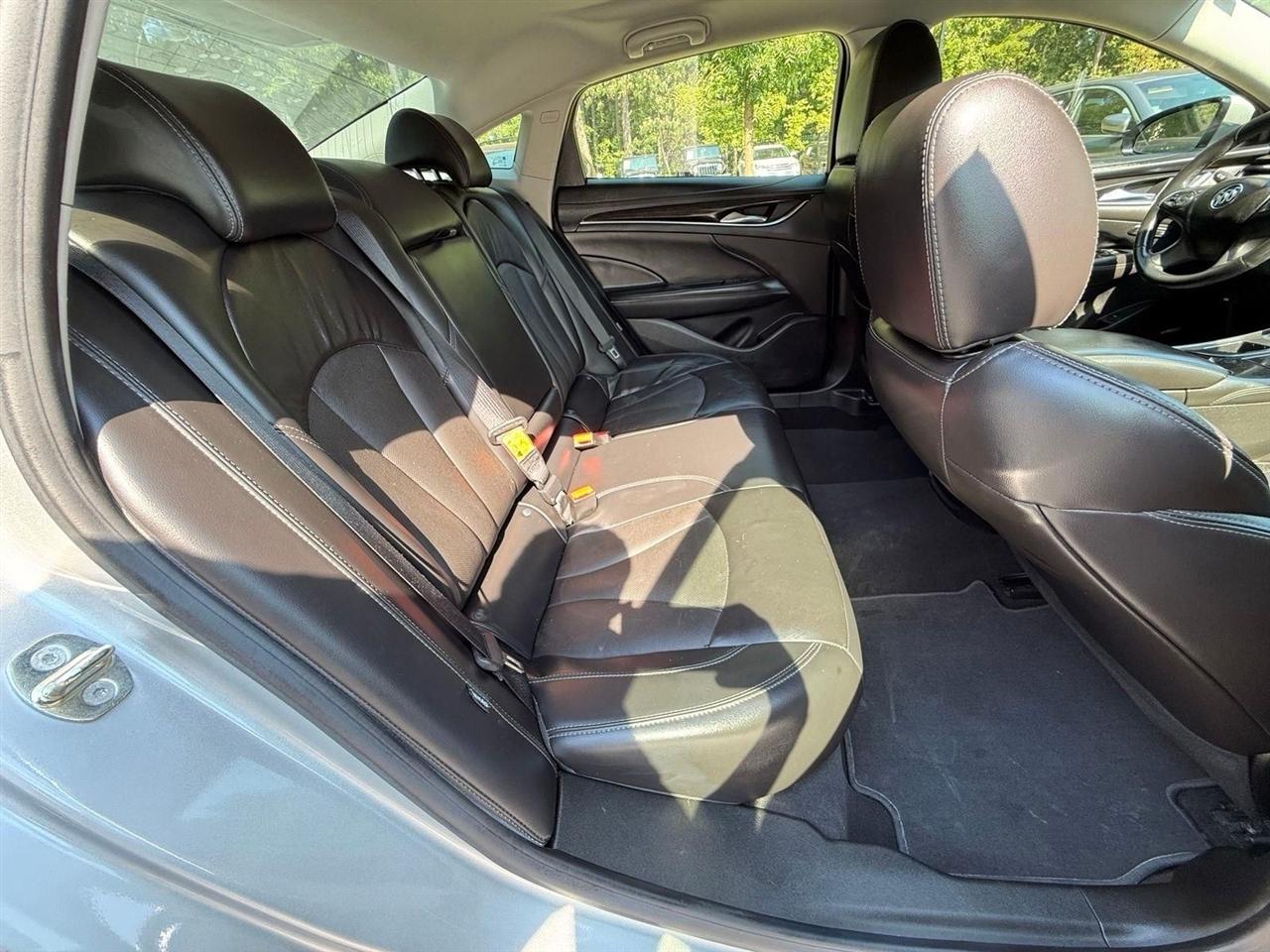 Buick LaCrosse  2017