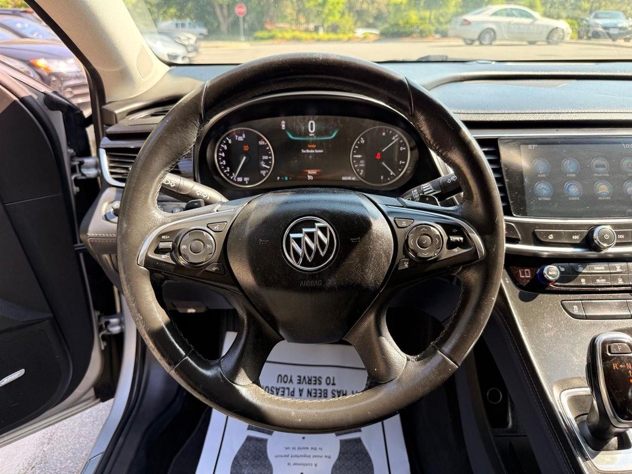 Buick LaCrosse  2017