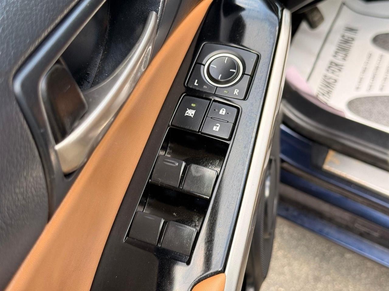 Lexus IS  2017