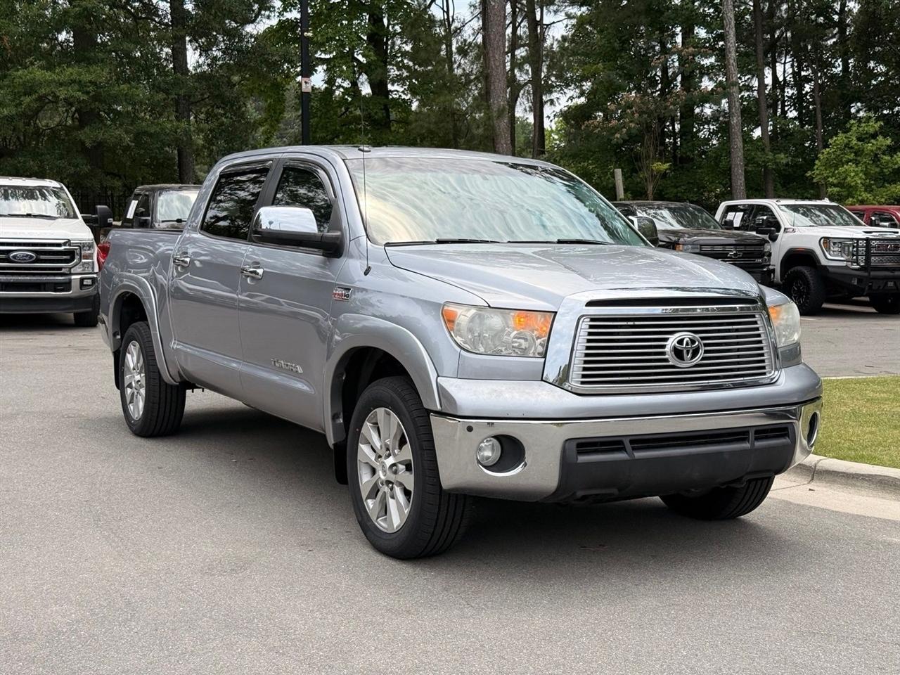 Toyota Tundra  2012