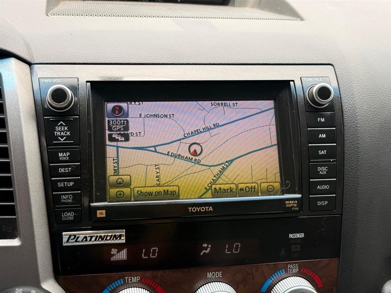Toyota Tundra  2012