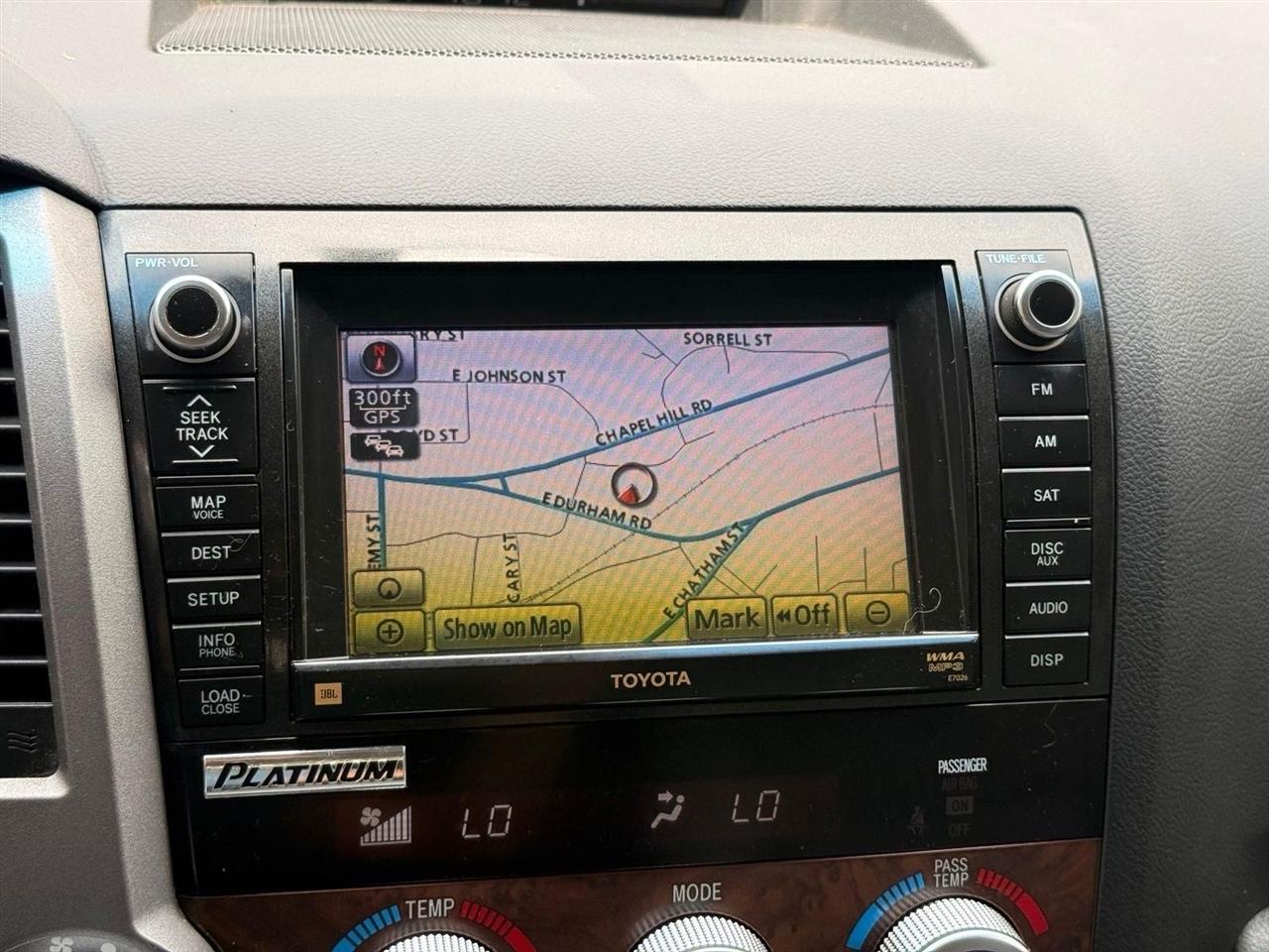 Toyota Tundra  2012