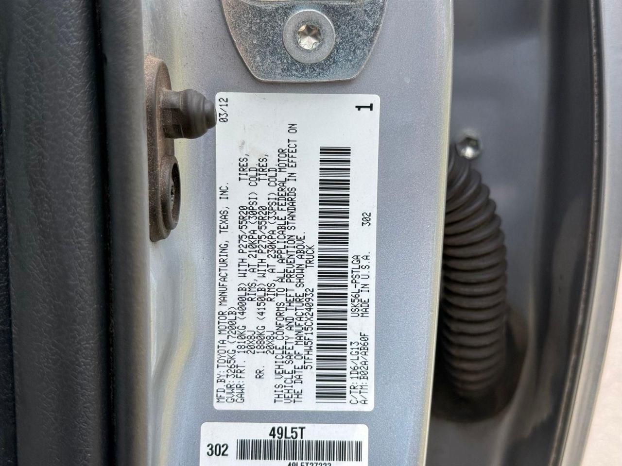Toyota Tundra  2012