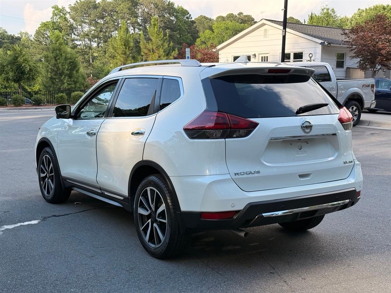 Nissan Rogue  2019